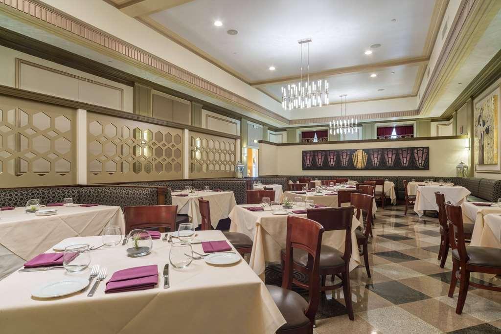 Ambassador Hotel Milwaukee Restaurant bilde